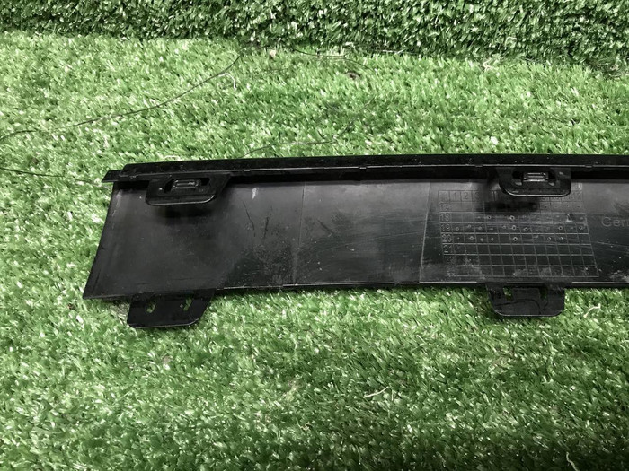 Накладка перед. бампера Mercedes C w205 18-23 AMG