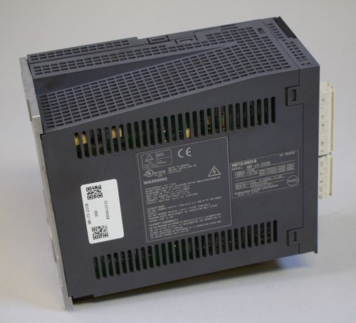 Серводвигатель MITSUBISHI MR-J3-200B