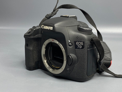 Canon EOS 7D 23 000 кадров