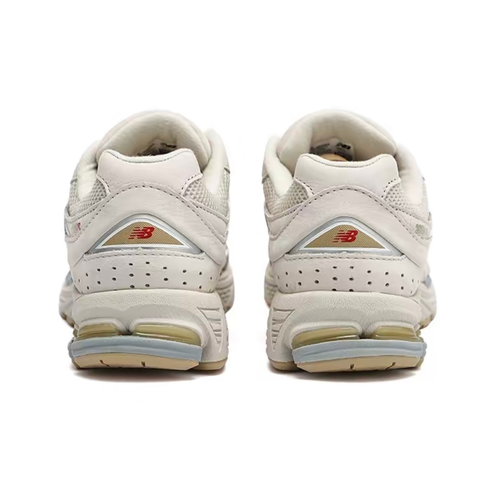 New Balance 2002R "White Light Beige"