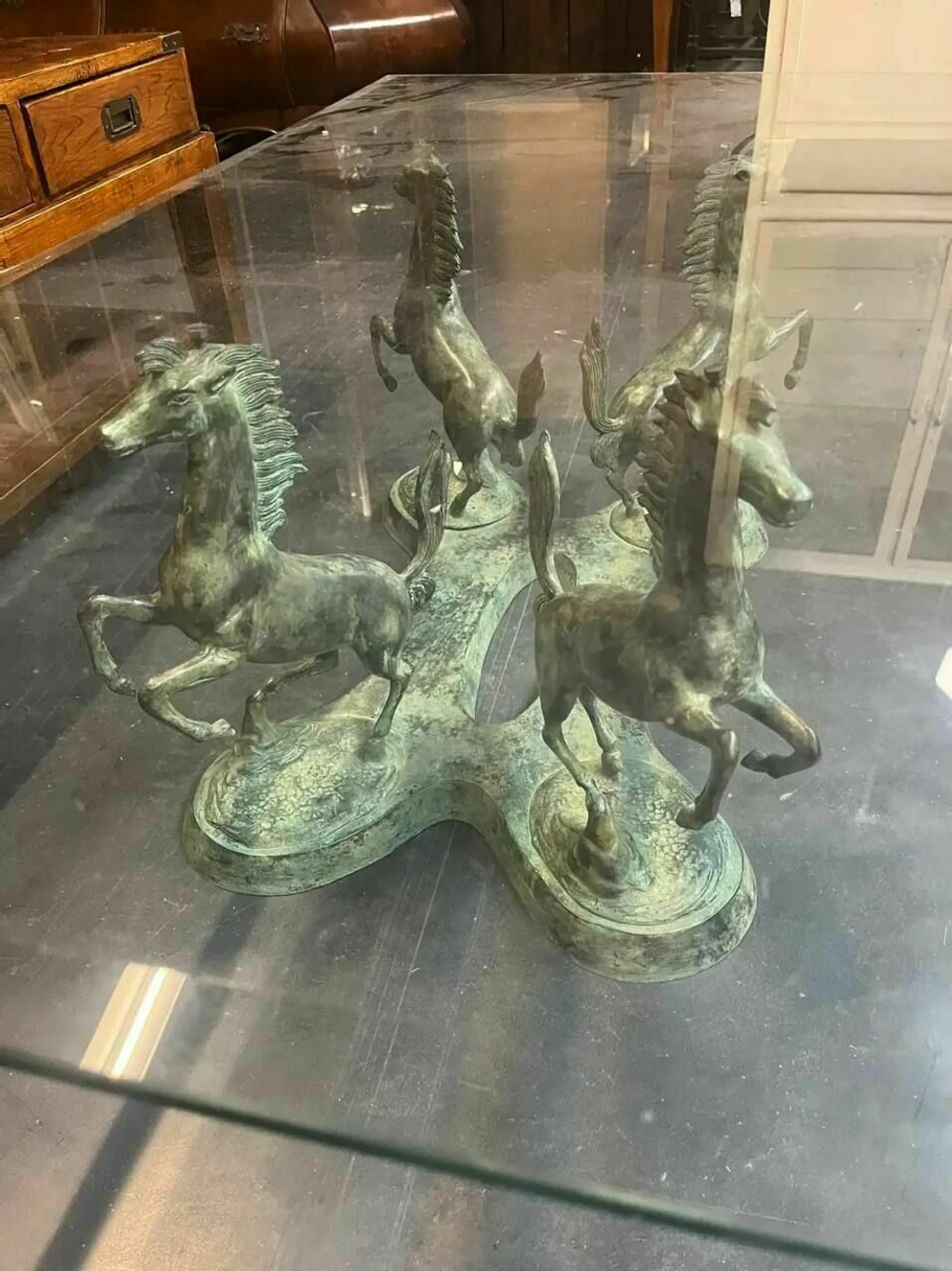 Журнальный стол