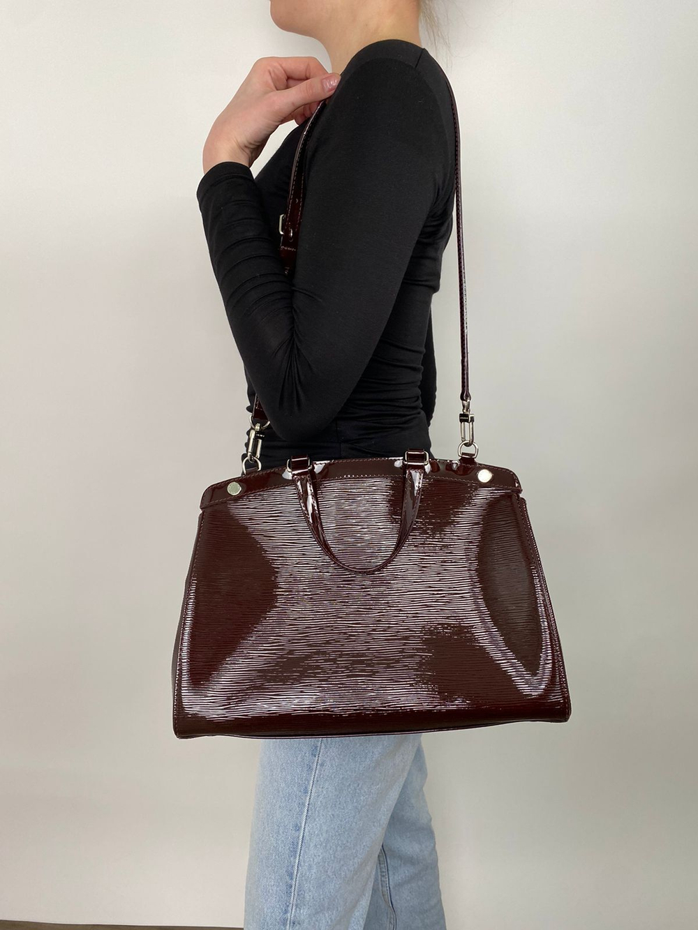 Сумка Louis Vuitton Electric Epi Leather Brea