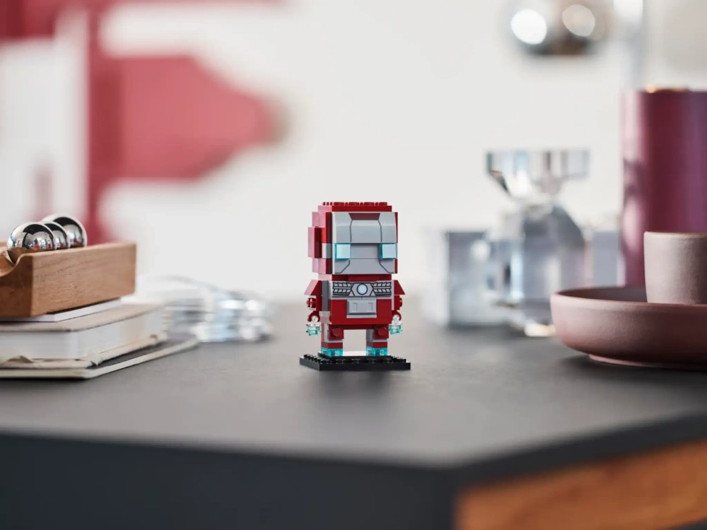 Конструктор LEGO BrickHeadz Marvel 40669 Железный человек