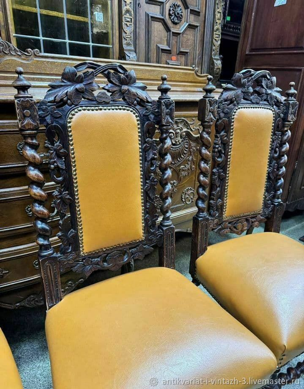 Старинные стулья 4 шт в стиле ренессанс