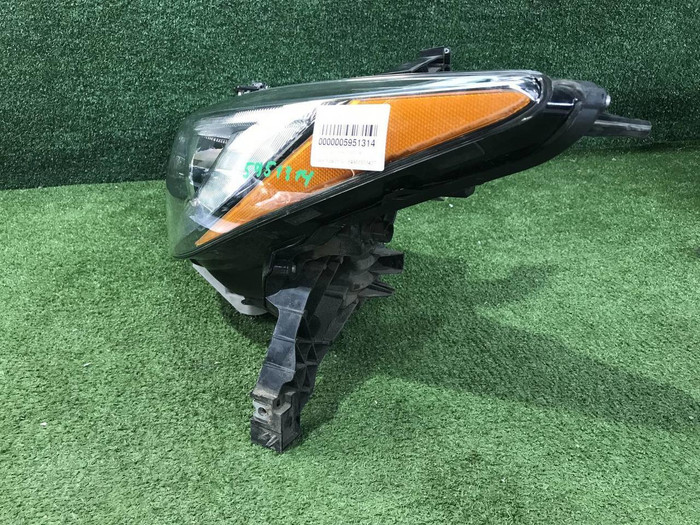 Фара левая Infiniti QX60 (2016-2020) ксенон
