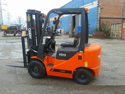 Погрузчик дизельный CHERY FD15