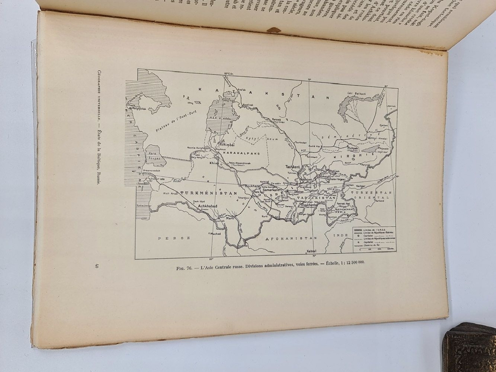 Geographie universelle. Etats de la baltique Russie Tome V. (Универсальная география. Государства Балтии Россия. Том 5), Par P.Camena D'Almedida (П.Камена Д'Альмедида), Paris, Librairie Armand Colin, 1932