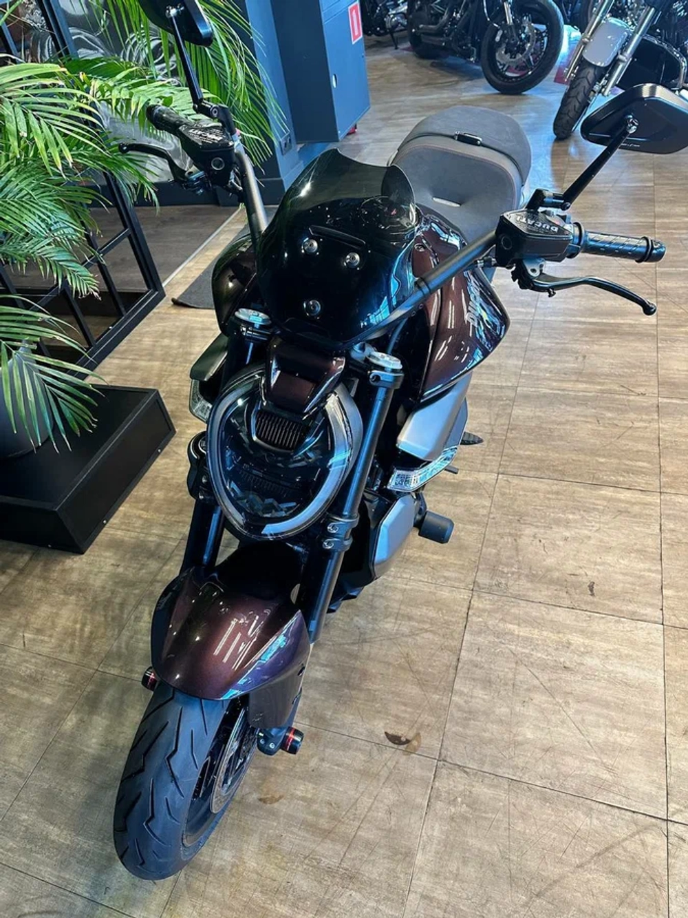 Ducati XDiavel, 2025 баклажан 757 км