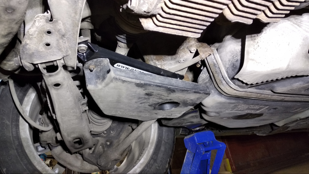 Усилители жесткости заднего подрамника (боковые) Lexus GS 3 (190 кузов), Lexus IS 2 и Toyota Crown GRS182​ (ПОД ЗАКАЗ)