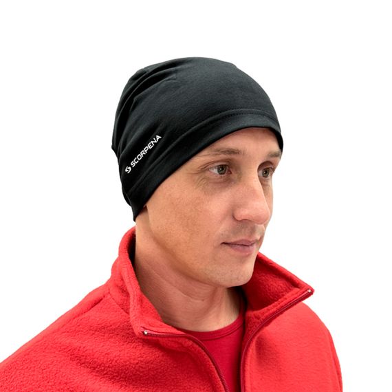 Шапка спортивная тонкая Scorpena Collection черная