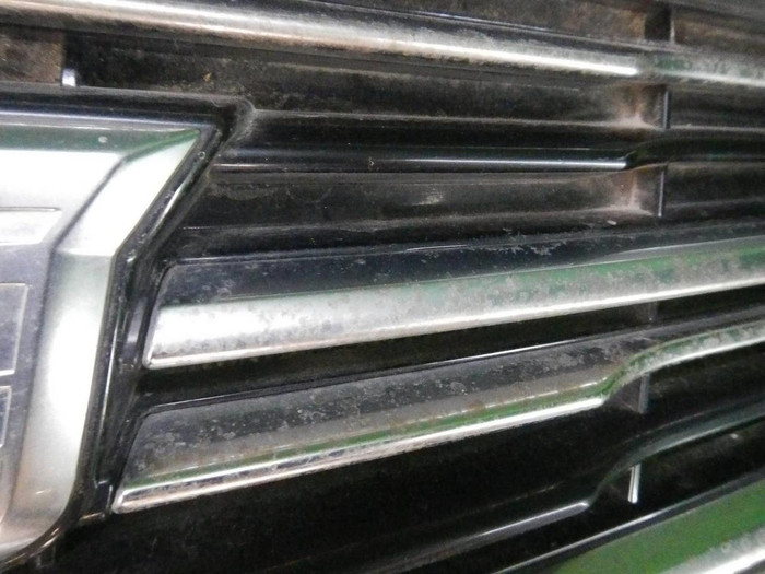 Решетка радиатора Cadillac XT5 (2016-2019)