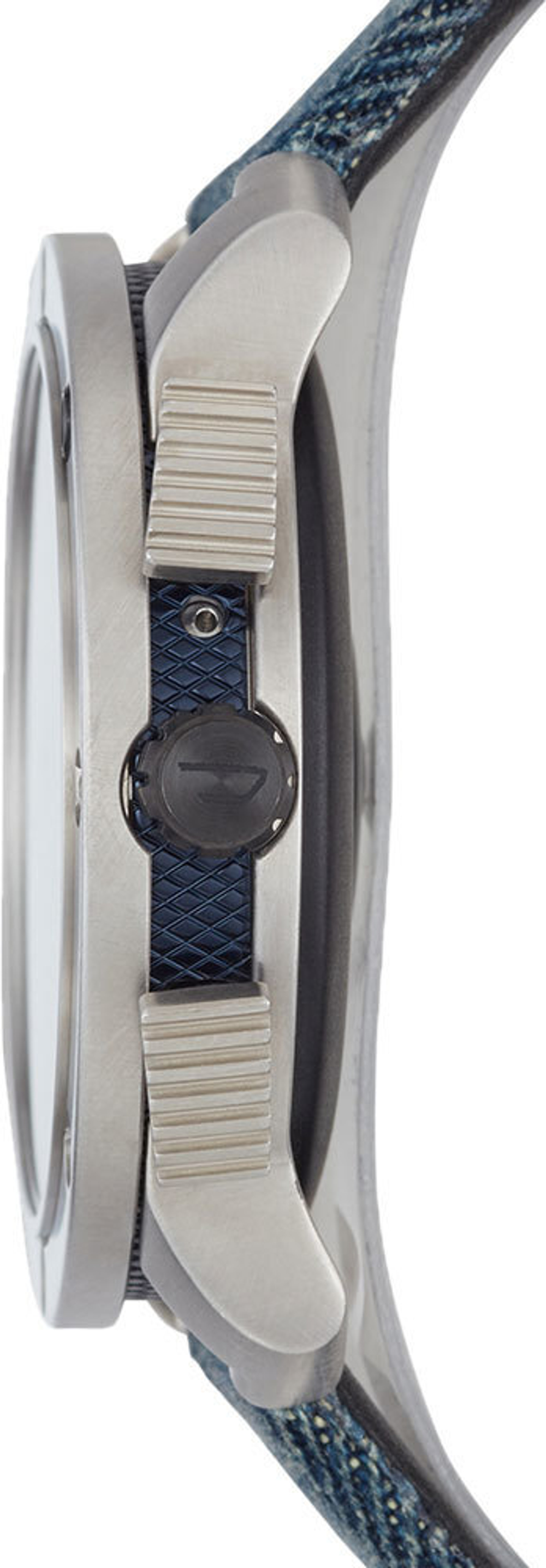 Умные наручные часы Diesel DZT2015