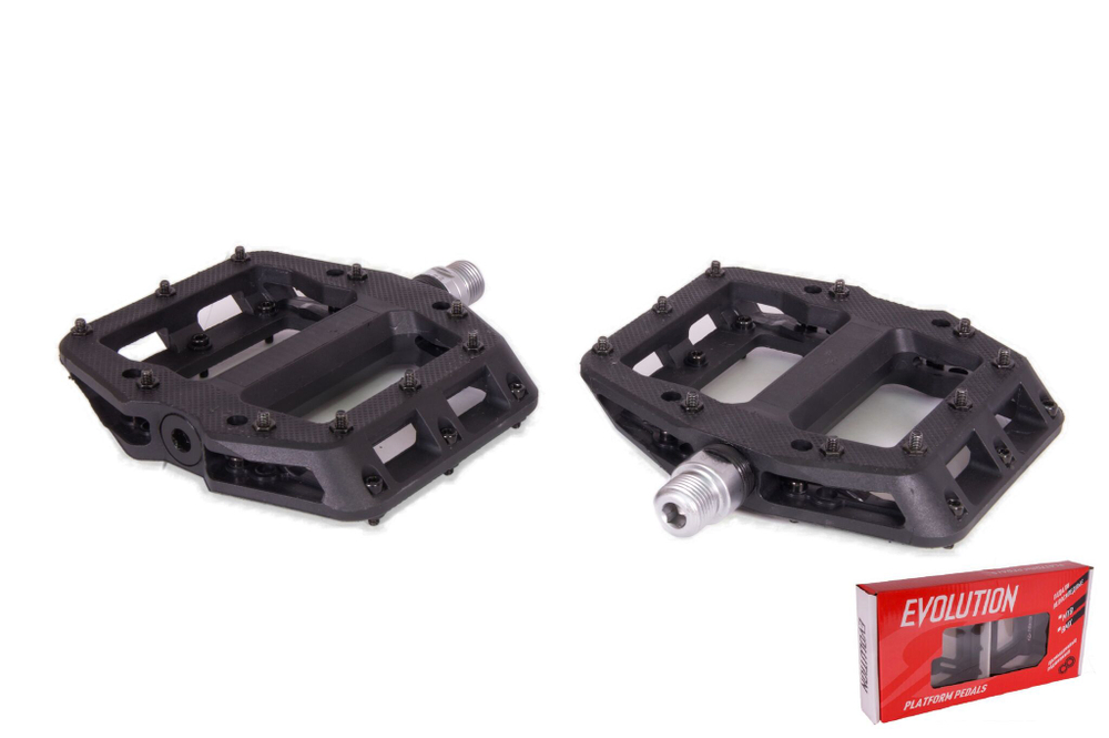 Педали EVOLUTION PLATFORM нейлоновые, 114x101мм, резьба 9/16", со сменными шипами, промподшипники, черные