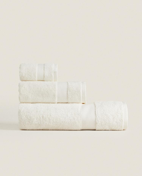 ZARA HOME ПОЛОТЕНЦЕ ИЗ ХЛОПКА ВЫСШЕГО КАЧЕСТВА, ЦВЕТ СЛОНОВОЙ КОСТИ
