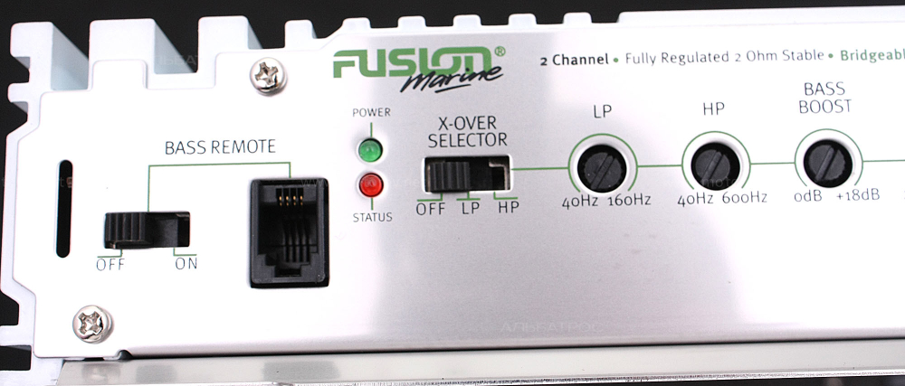 Усилитель 2-х канальный морской FUSION FM-402
