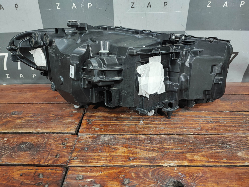 Фара левая LED целая BMW 5 (G30) 16-21 Б/У Оригинал 63117214951