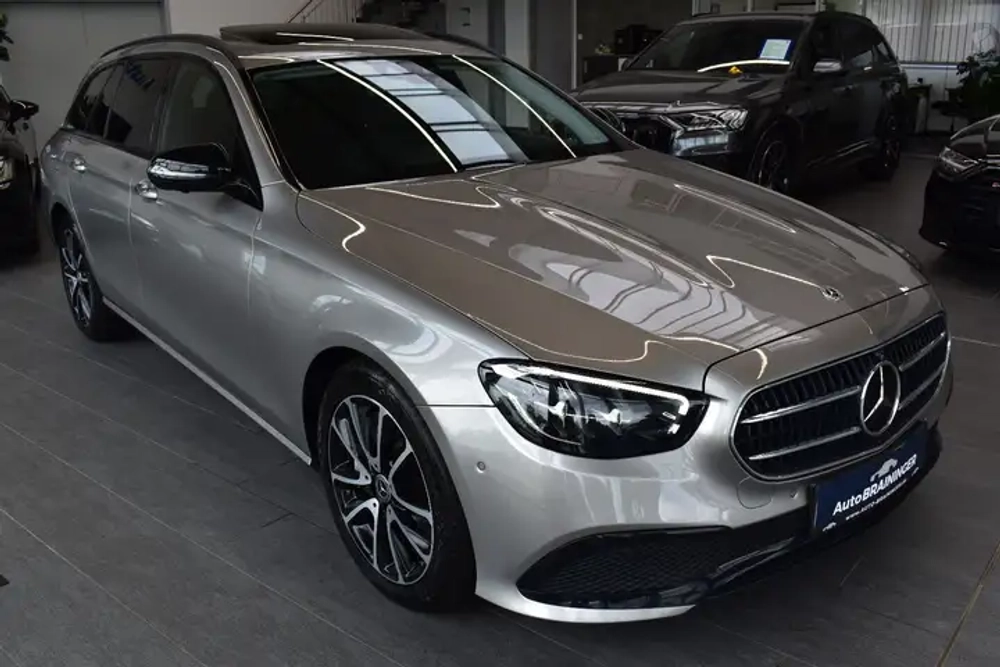 Mercedes-Benz E 400