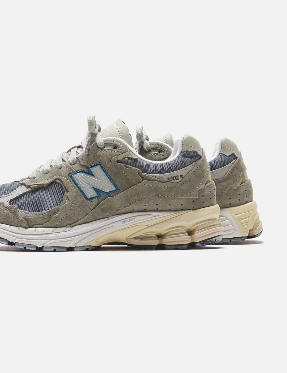 New Balance 2002R "Protection Pack Mirage Grey"