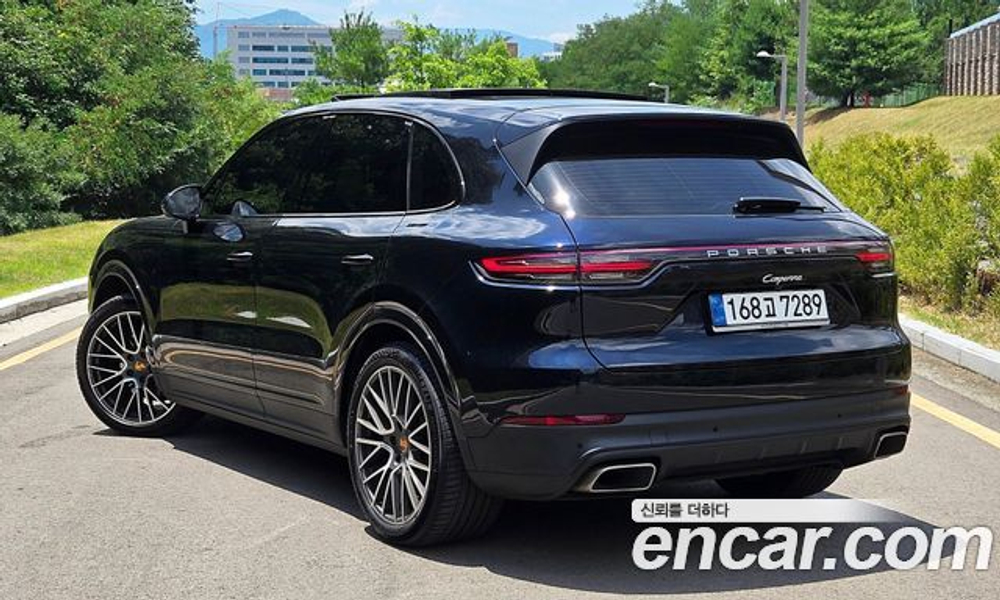 Porsche Cayenne 3.0 — 2021