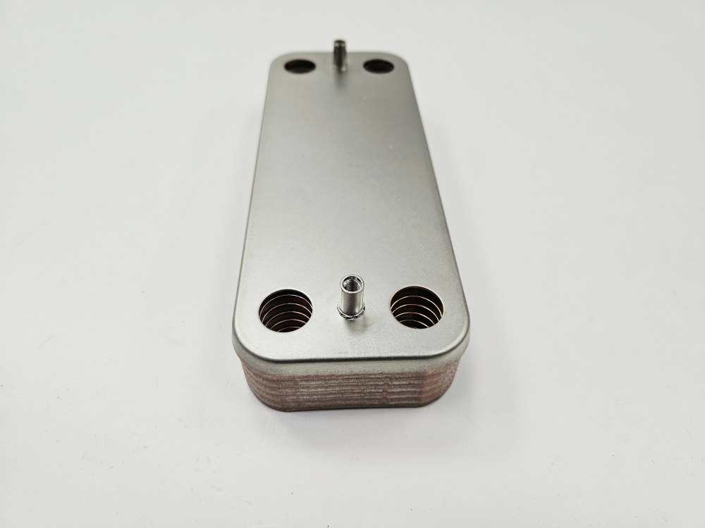 Теплообменник ГВС (12пл.) для AMULET Atmo 21-24/Turbo D21-D24 (арт. D22013.0320-048С)