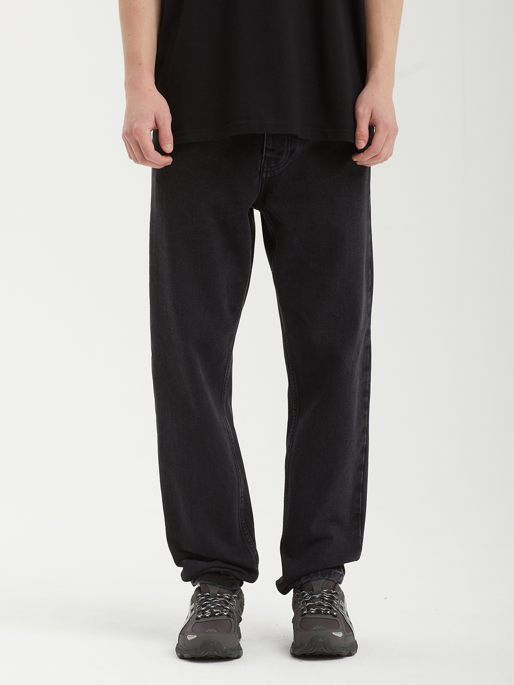 Мужские Джинсы (Relaxed Tapered Fit) Newel