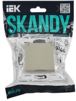 SKANDY Розетка 1-местная с заземлением с защитными шторками и крышкой 16А IP44 SK-R11B бежевый IEK