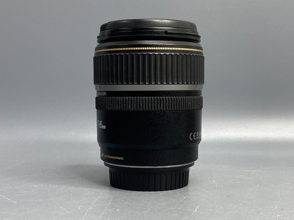 Canon EF-S 17-85mm 4-5.6 IS USM заедает кольцо зума