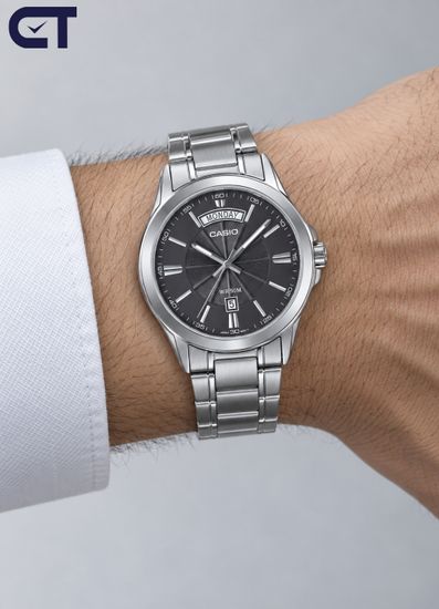 CASIO MTP-1381D-8A CASIO Collection / Enticer Men мужские наручные часы — серый циферблат, день недели, дата и строгий стальной стиль