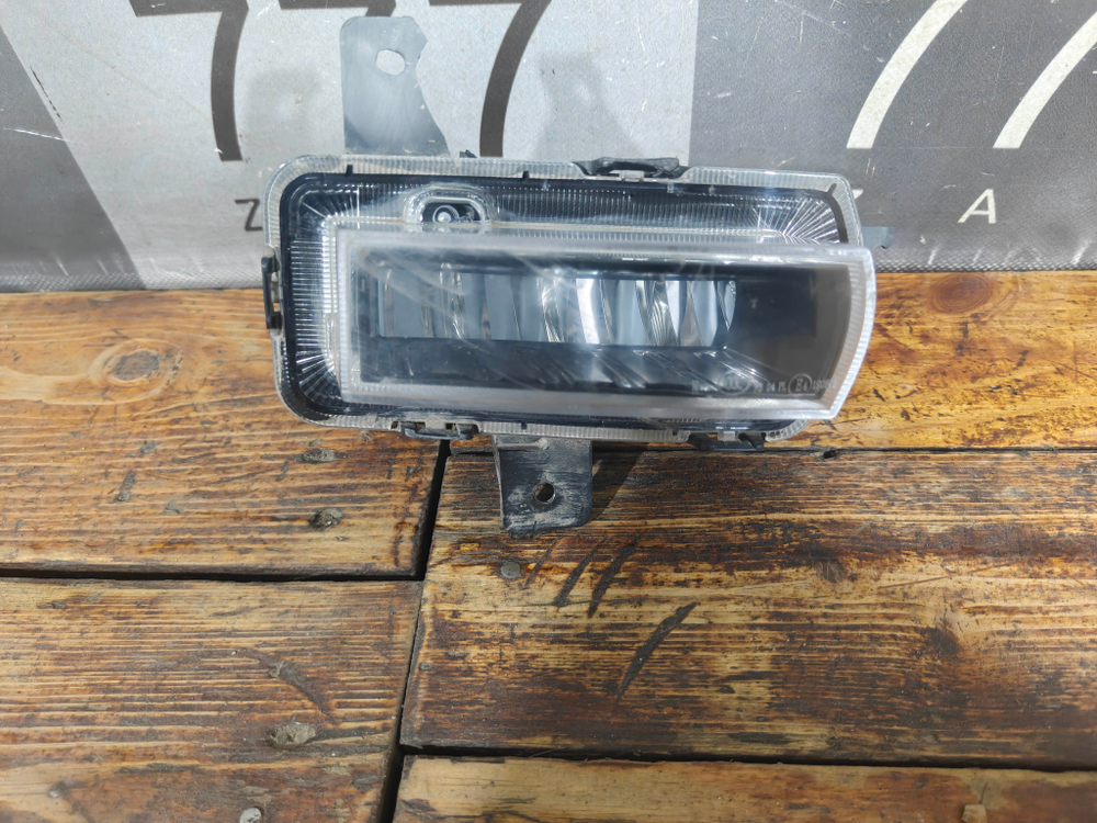 ПТФ передняя правая Geely Coolray 19-нв Б/У Оригинал 6600107979