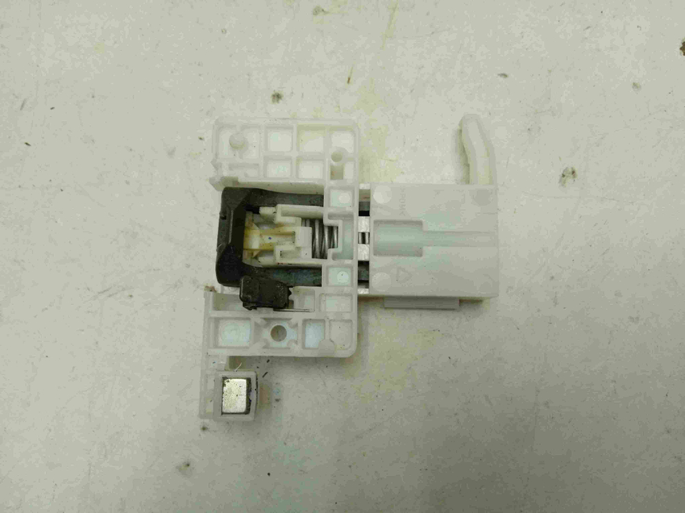 SMV50E30RU/97 ктп24 Замок двери для посудомоечной машины Bosch SMV50E30RU/97 б/у