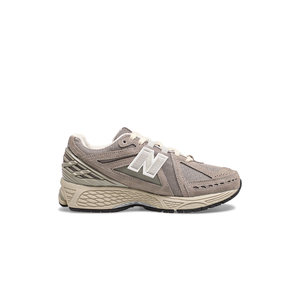 alt="Кроссовки New Balance 1906R арт. M1906RL бежево-кремовая расцветка вид спереди"