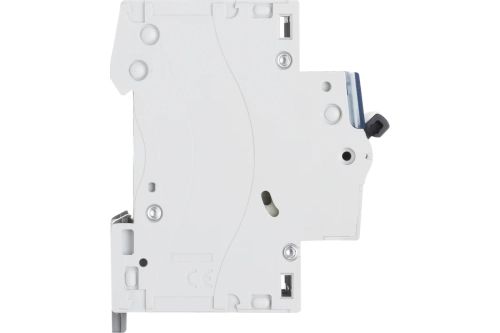 Legrand TX3 Автоматический выключатель 3/63А (404062)