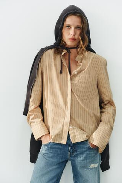 РУБАШКА В ПОЛОСКУ С ПОДПЛЕЧНИКАМИ — ZARA