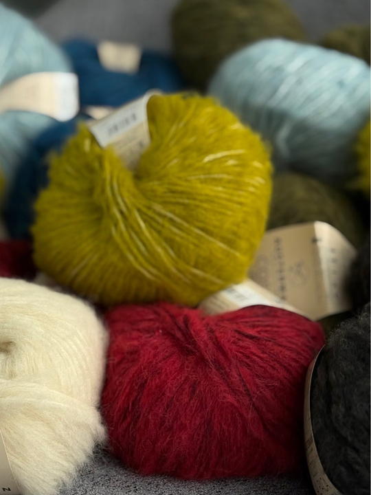 Пряжа Austermann Cosy alpaca (45% альпака, 35% хлопок, 20% мериносовая шерсть), 50 г/100 м