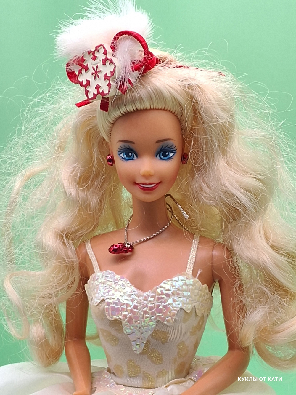 Кукла Барби винтаж коллекционная 1989 Happy Holidays Barbie (Special Edition) 034243