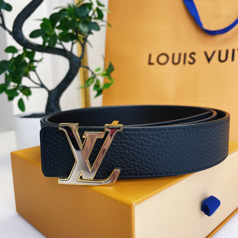 Louis Vuitton Двухсторонний кожаный ремень