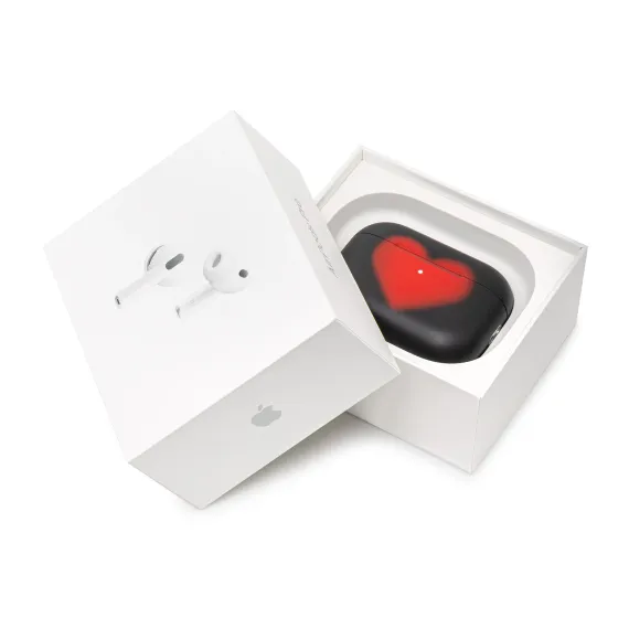Apple AirPods Pro 3 Total Heart Gradient Matte