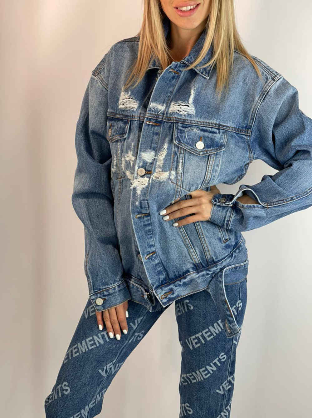 Джинсы Vetements
