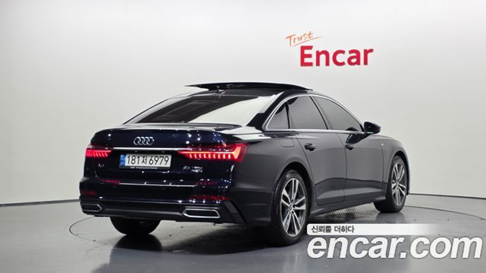 Audi A6 45 TFSI Quattro Premium — 2022