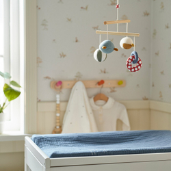 IKEA GULDVÄVARE  (ИКЕА ГУЛДВЭВАРЕ)  -  Мобиль на кроватку - многоцветный