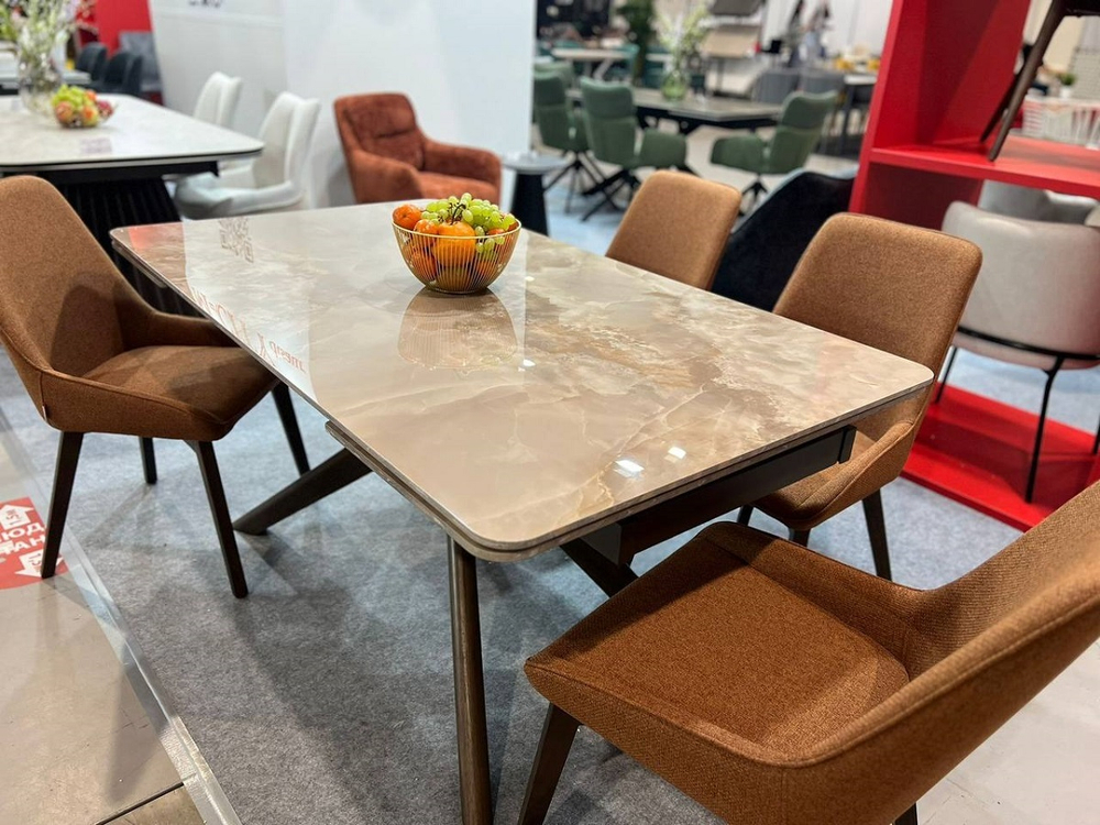 Стол EDER 160 GLOSS AMBER JADE SOLID CERAMIC / Орех, ®DISAUR