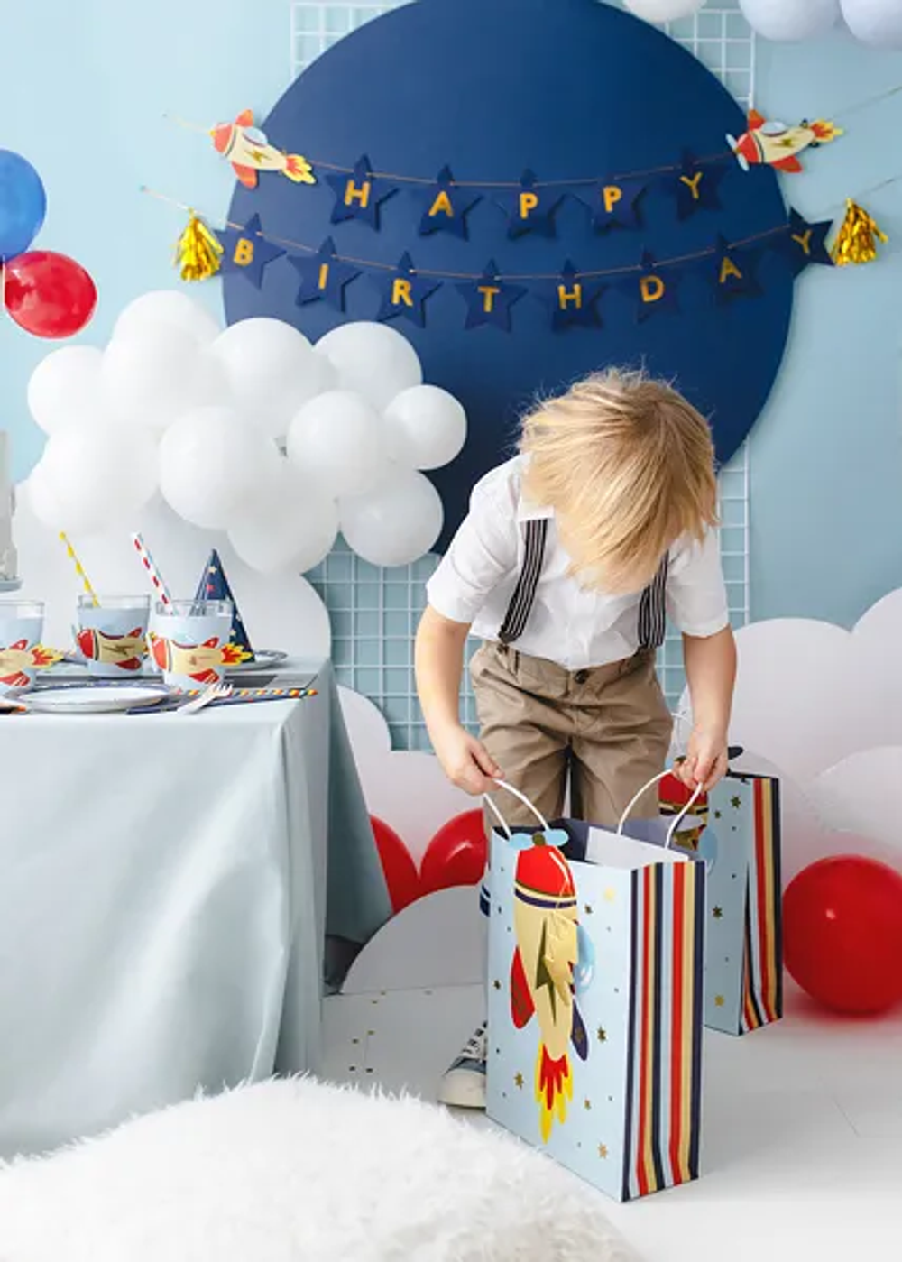 Гирлянда "С Днем Рождения" [Happy Birthday] "Самолеты" 2,5 м