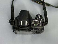 Nikon D3100 kit 18-55 mm 3.700 кадров