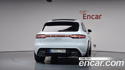 Porsche Macan 2.9 S — 2022