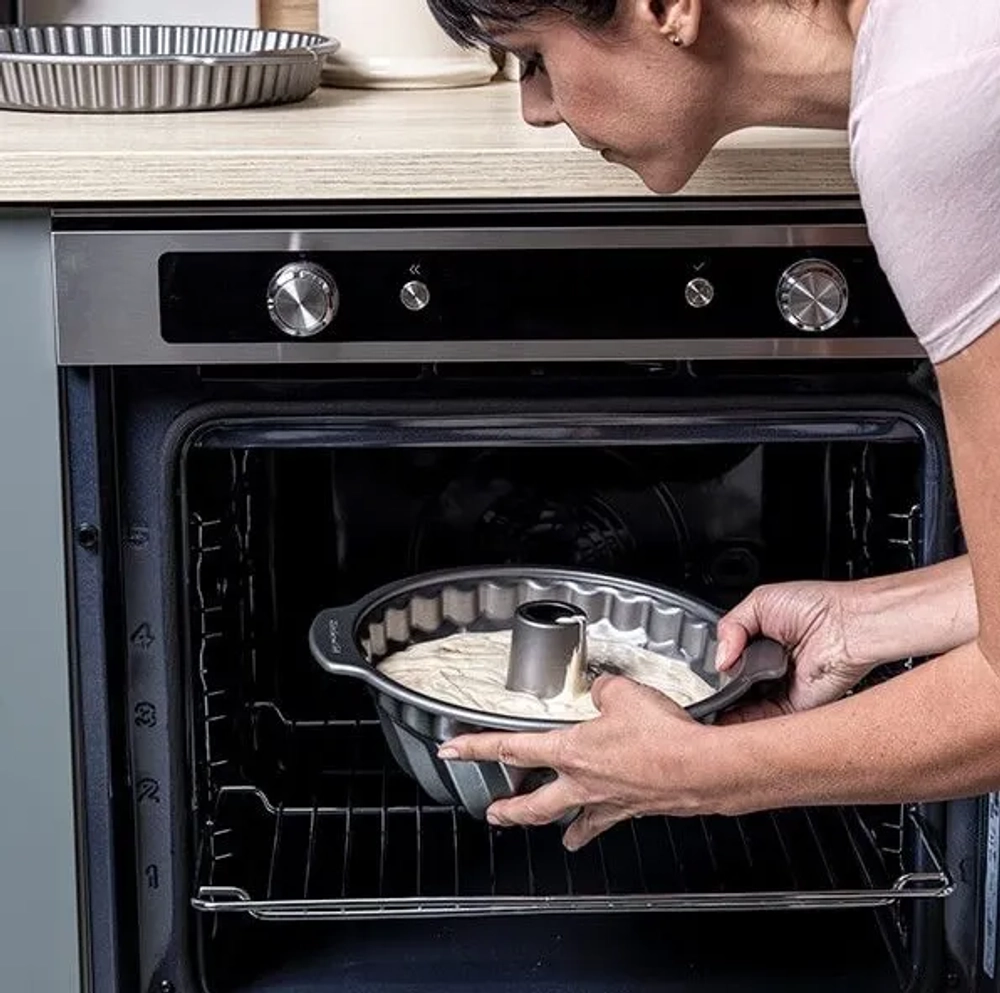 KitchenAid форма для торта 24 см. CC003297-001