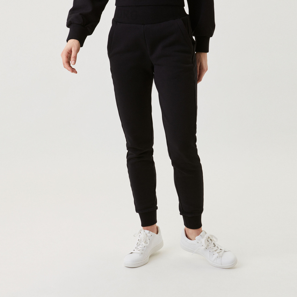 Женские теннисные брюки Björn Borg STHLM High Waist Sweat Training Pants Women - Black