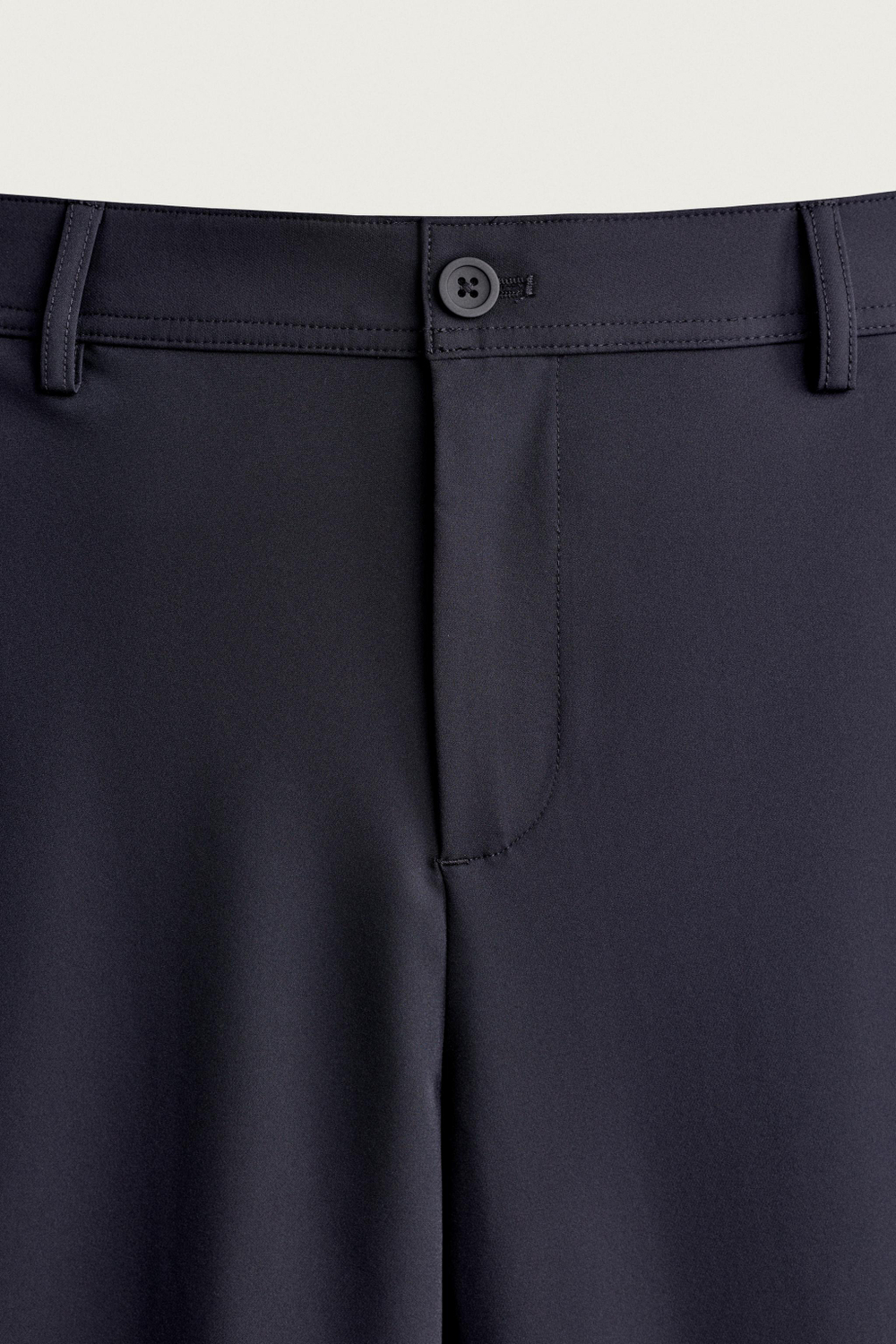 КОМФОРТНЫЕ БРЮКИ ИЗ ВЫСОКОТЕХНОЛОГИЧНОЙ ТКАНИ — ZARA