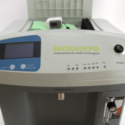 Hypoxic generator