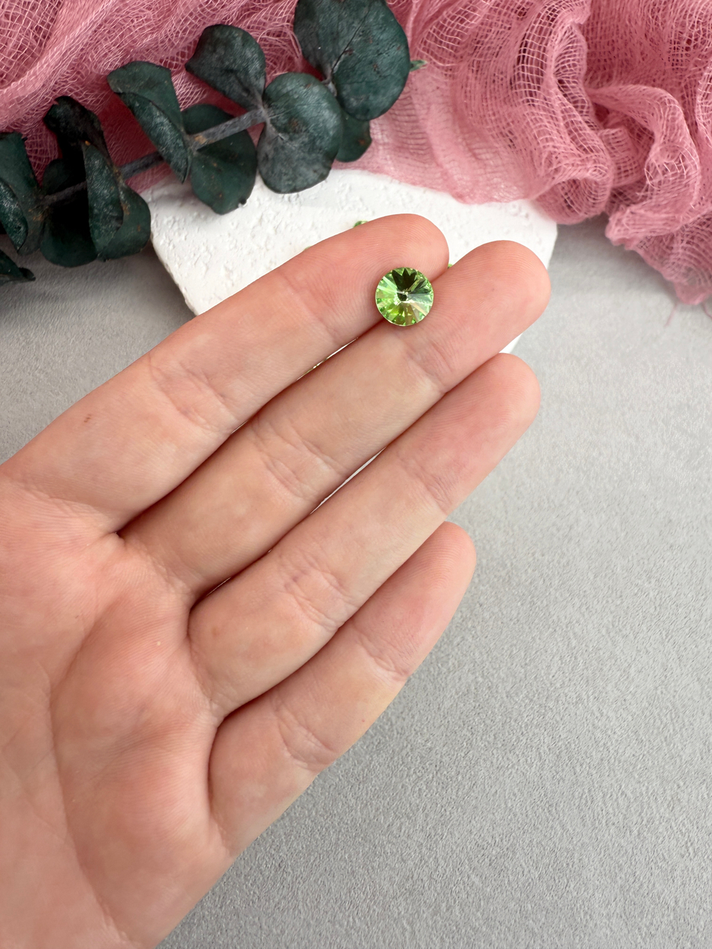 Риволь Rivoli 8 мм, Peridot