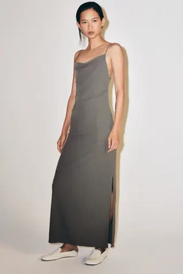 ZARA ДЛИННОЕ ПЛАТЬЕ НА БРЕТЕЛЯХ, КАМЕННО-СЕРЫЙ